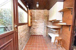 Photo 21- click for photo gallery